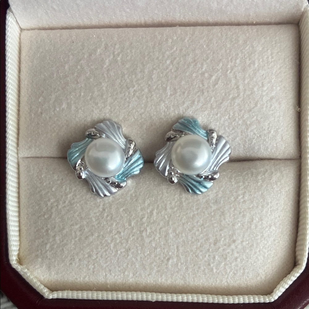 Elegant Silver and Blue Pearl Earrings